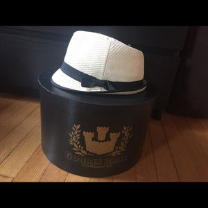 Retro hats for women